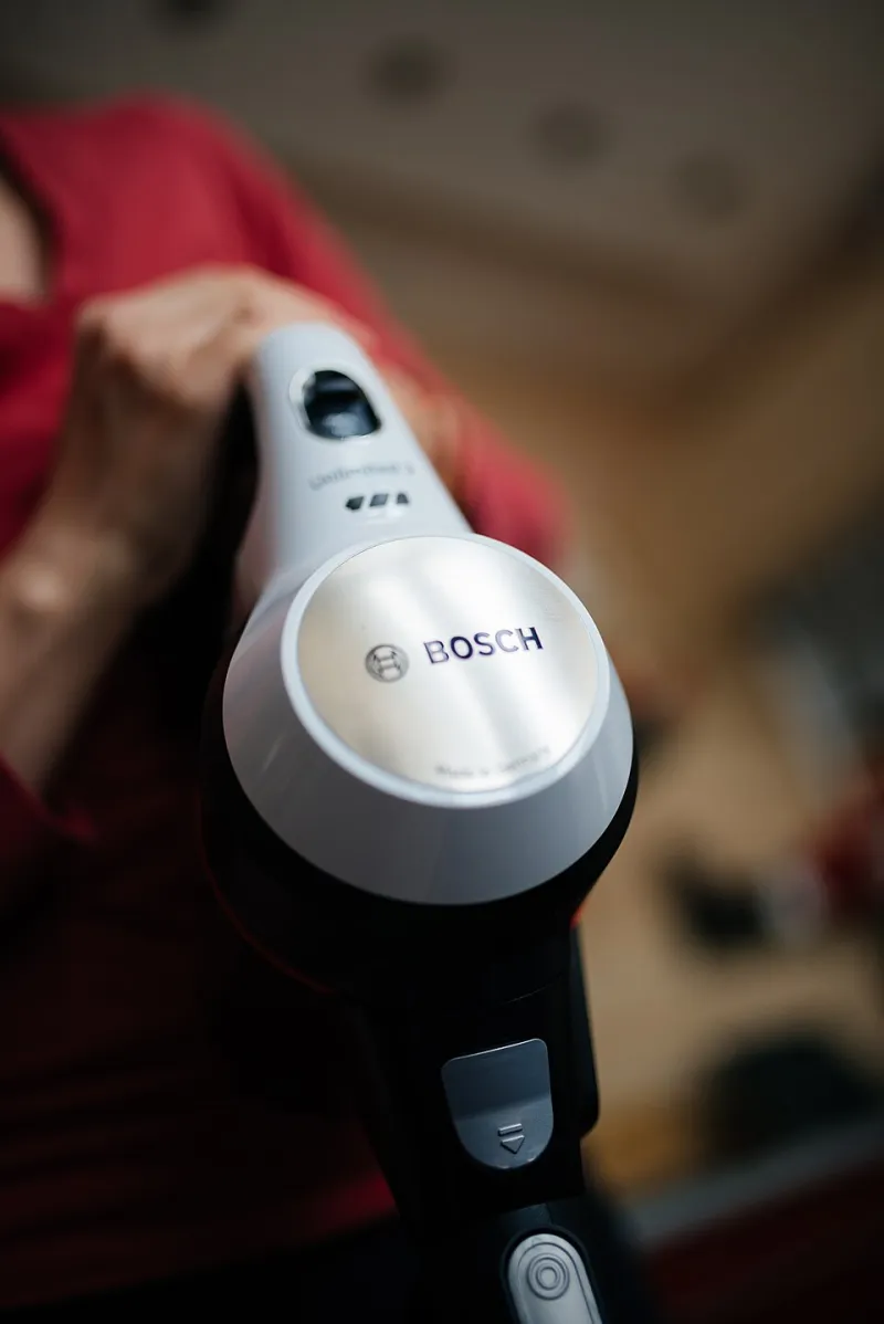 Beyond the Ashtray: How Heat-Not-Burn Technology Is Quietly Reclaiming Your Home, Car, and Wardrobe