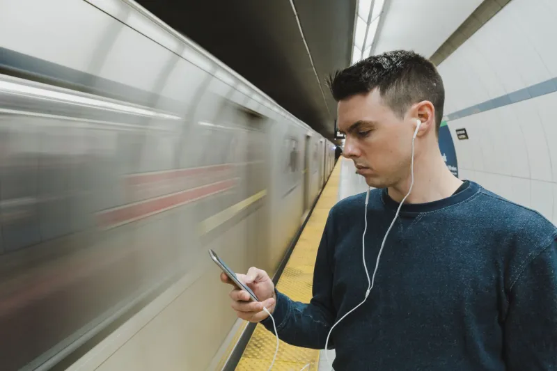 Reclaiming the Miles: How Heat-Not-Burn Technology Is Transforming the Daily Commute for Adult Switchers